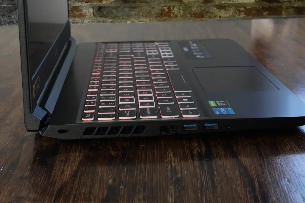 laptop 1-3.webp